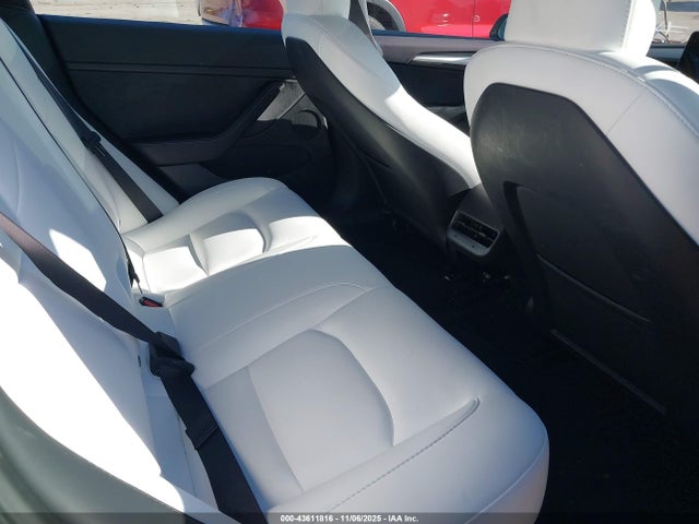 2023 TESLA MODEL 3 5YJ3E1EB1PF599646 Photo 7