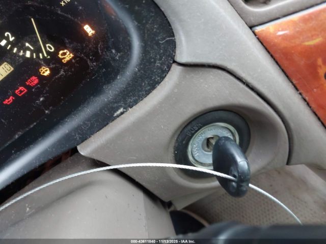 2001 LEXUS RX 300 JTJHF10U010168794 Photo 10