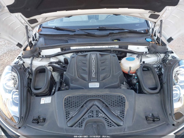 2018 PORSCHE MACAN WP1AB2A58JLB33897 Photo 9