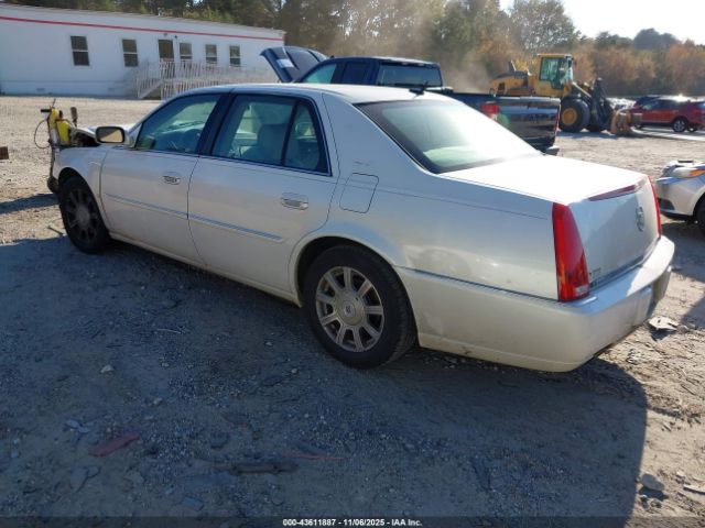 2008 CADILLAC DTS 1G6KD57YX8U171710 Photo 2