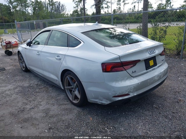 2019 AUDI A5 WAUDNCF53KA019594 Photo 2