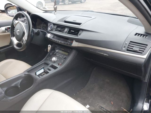2012 LEXUS CT 200H JTHKD5BH9C2095081 Photo 4