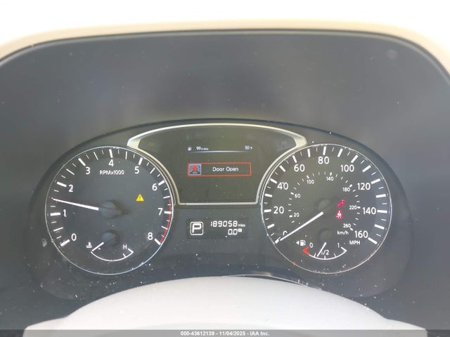 Продажа на аукционе авто 2014 Nissan Pathfinder Platinum, vin: 5N1AR2MN8EC652250, номер лота: 43612139