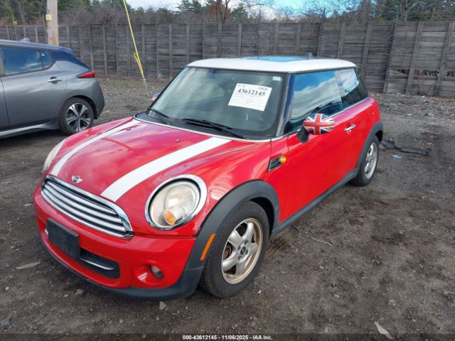 2011 MINI COOPER WMWSU3C54BT095862 Photo 1