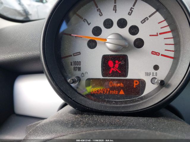 2011 MINI COOPER WMWSU3C54BT095862 Photo 6