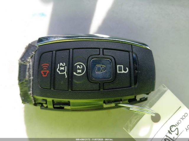 2019 LINCOLN NAUTILUS 2LMPJ8L95KBL33543 Photo 10