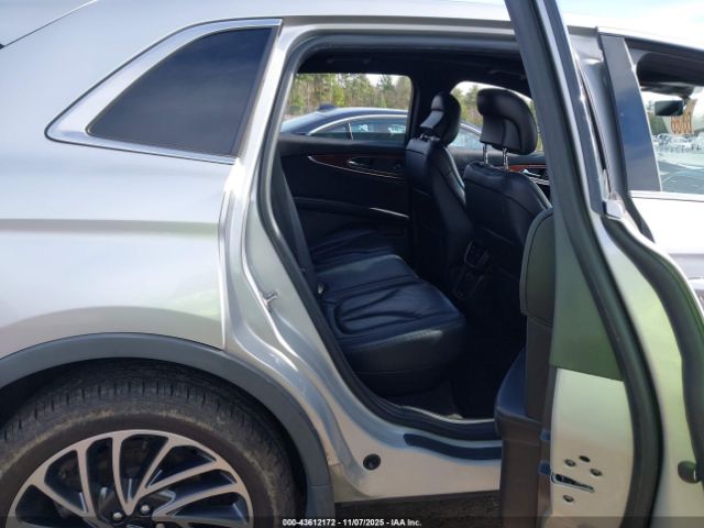 2019 LINCOLN NAUTILUS 2LMPJ8L95KBL33543 Photo 7