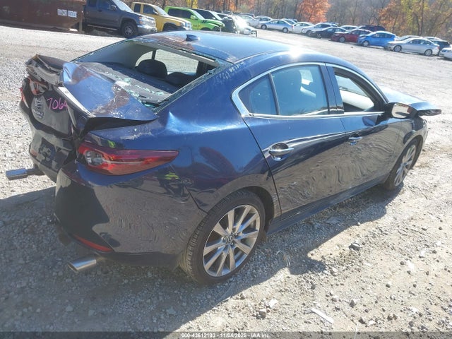 Продаж на аукціоні авто 2021 Mazda Mazda3 Premium, vin: 3MZBPBDM0MM207064, номер лоту: 43612193