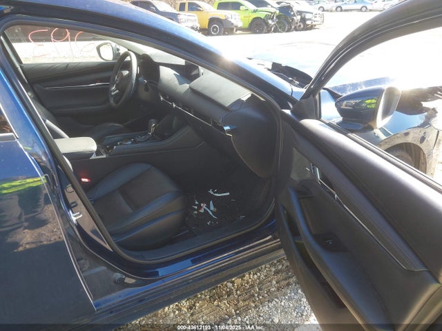 Продаж на аукціоні авто 2021 Mazda Mazda3 Premium, vin: 3MZBPBDM0MM207064, номер лоту: 43612193
