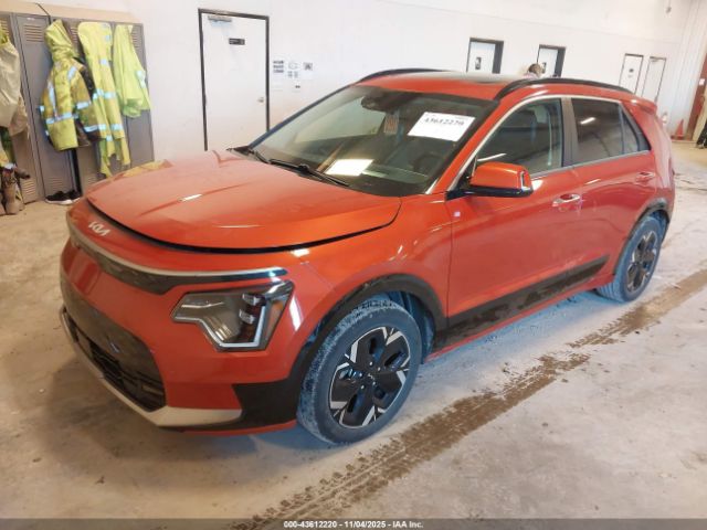 2023 KIA NIRO EV KNDCT3L11P5031636 Photo 1