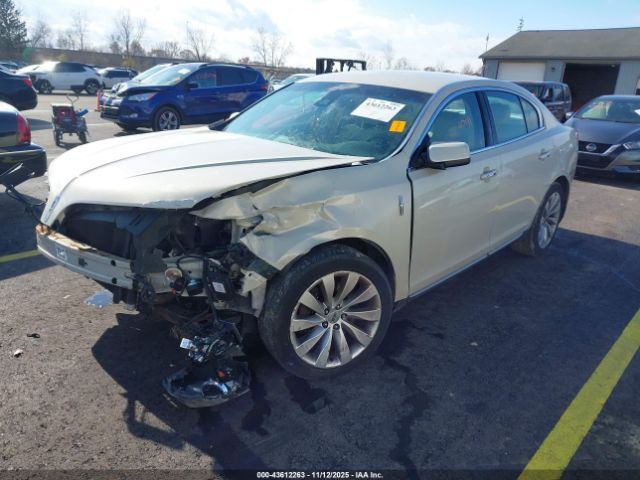 2015 LINCOLN MKS 1LNHL9DK8FG607141 Photo 1