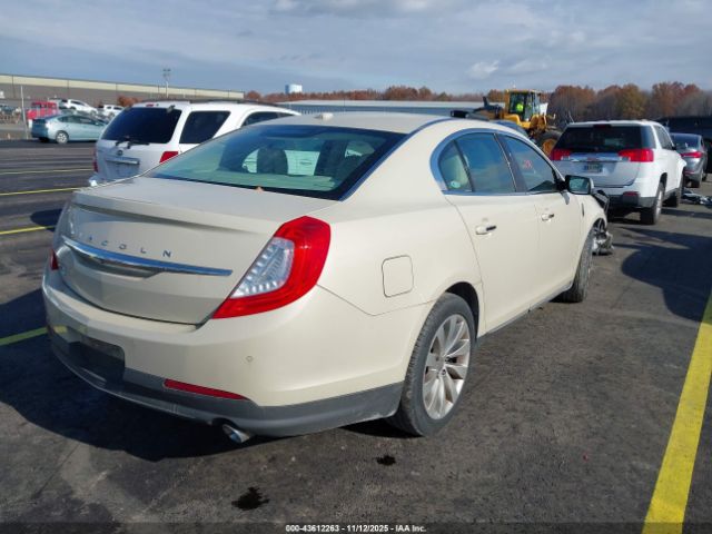 2015 LINCOLN MKS 1LNHL9DK8FG607141 Photo 3