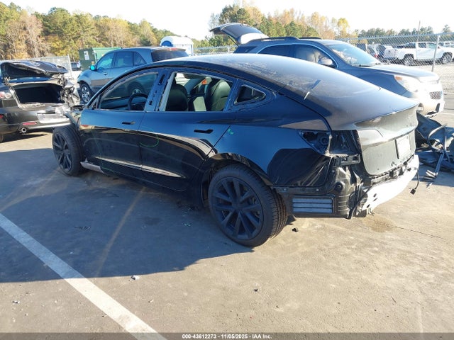 2021 TESLA MODEL 3 5YJ3E1EA7MF976404 Photo 2