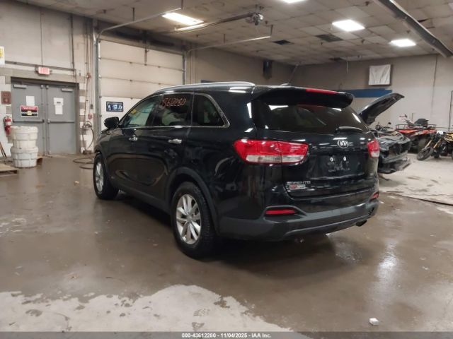2017 KIA SORENTO 5XYPGDA39HG255410 Photo 2