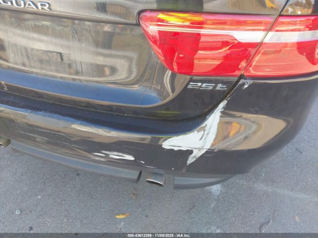 2017 JAGUAR XE SAJAR4BG2HA967387 Photo 5