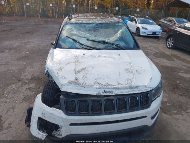 2019 JEEP COMPASS 3C4NJDBB6KT665175 Photo 5
