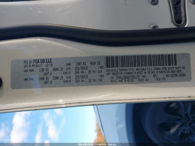 2019 JEEP COMPASS 3C4NJDBB6KT665175 Photo 8