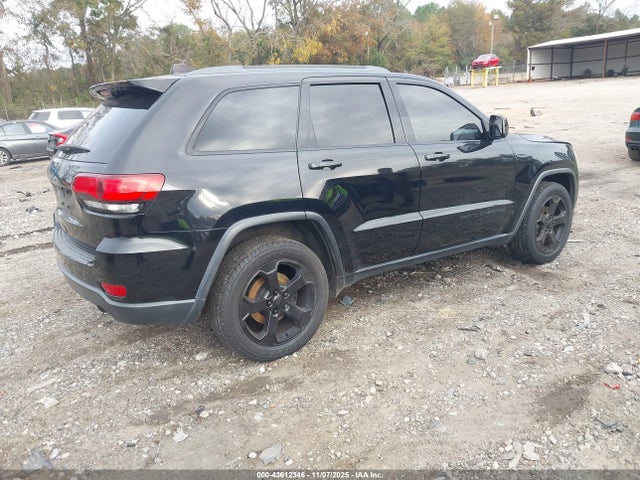 1C4RJFAG8JC352620 Jeep Grand Cherokee Upland 4x4