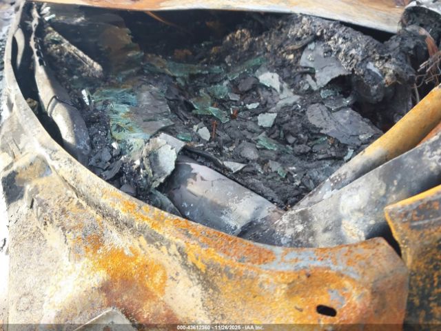 2019 LINCOLN NAUTILUS 2LMPJ8LP2KBL46541 Photo 8