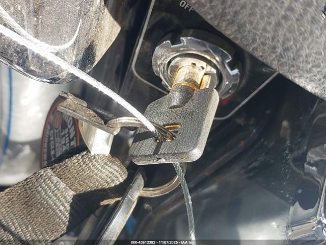 2004 HARLEY-DAVIDSON FXDLI 1HD1GNW194K303591 Photo 10