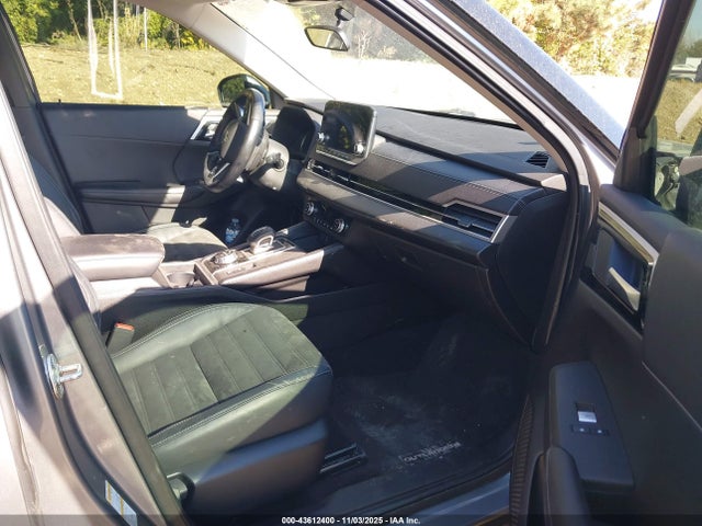 2022 Mitsubishi Outlander Black Edition 2wd/se 2.5 2wd/se Launch Edition 2wd მანქანა იყიდება აუქციონზე, vin: JA4J3UA89NZ024317, აუქციონის ნომერი: 43612400