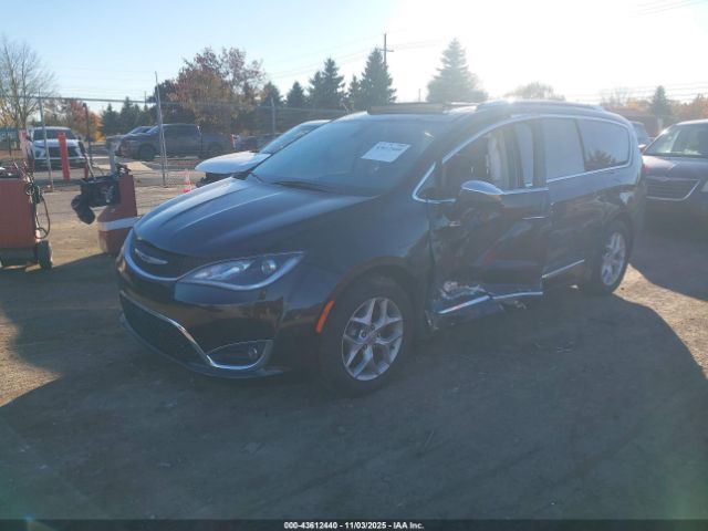 2019 CHRYSLER PACIFICA 2C4RC1GG0KR721516 Photo 1