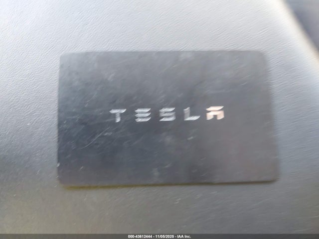 2023 TESLA MODEL Y 7SAYGAEE0PF582530 Photo 10
