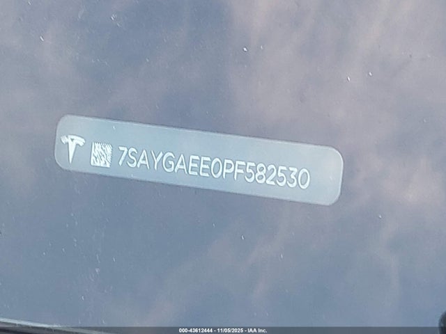2023 TESLA MODEL Y 7SAYGAEE0PF582530 Photo 8