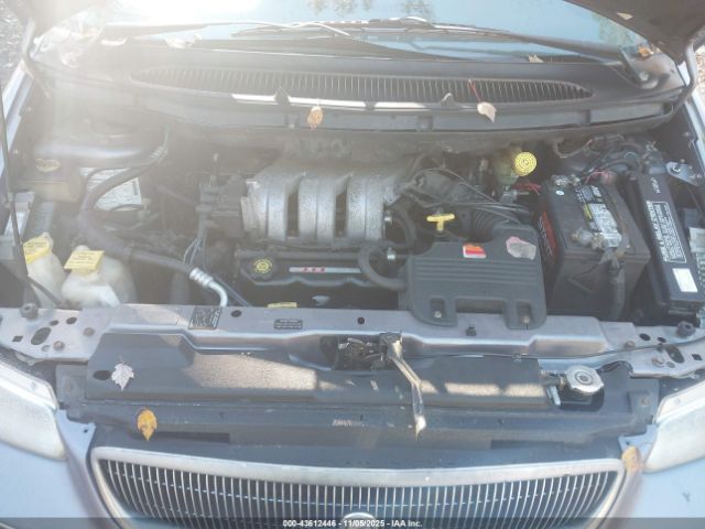 1997 CHRYSLER TOWN & COUNTRY 1C4GP64L4VB246739 Photo 9