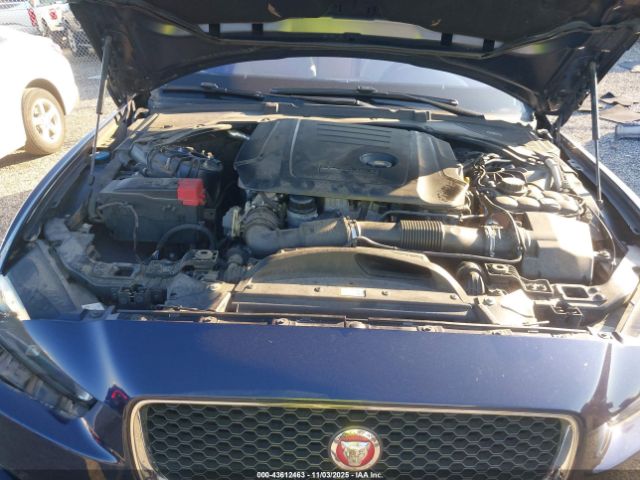 2017 JAGUAR XE SAJAR4BN9HA972679 Photo 9