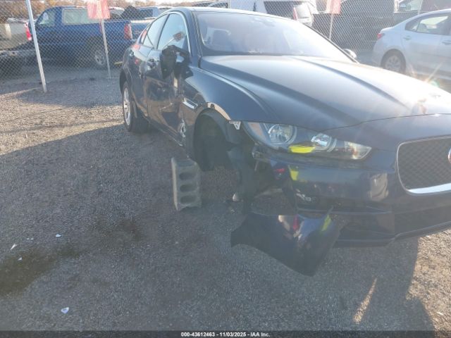 2017 JAGUAR XE SAJAR4BN9HA972679 Photo 5