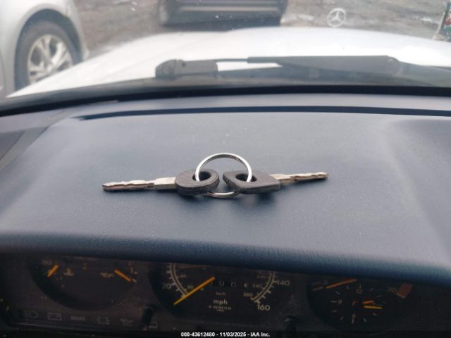 1992 MERCEDES-BENZ 400 WDBEA34E4NB724276 Photo 10