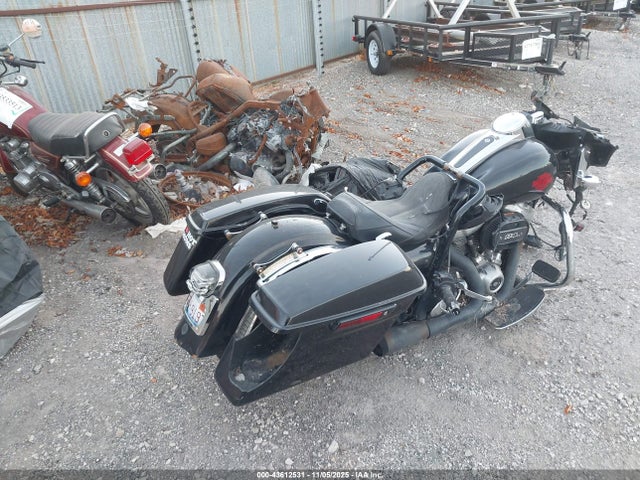 2019 HARLEY-DAVIDSON FLHT 1HD1FVC20KB648960 Photo 3