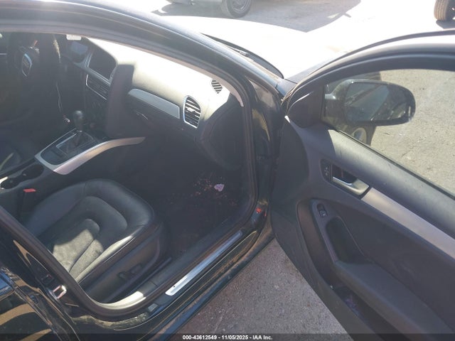 2011 AUDI A4 WAUAFAFL6BN044758 Photo 4
