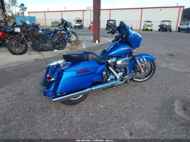 2018 HARLEY-DAVIDSON FLHX 1HD1KBC10JB680114 Photo 3