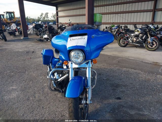 2018 HARLEY-DAVIDSON FLHX 1HD1KBC10JB680114 Photo 4