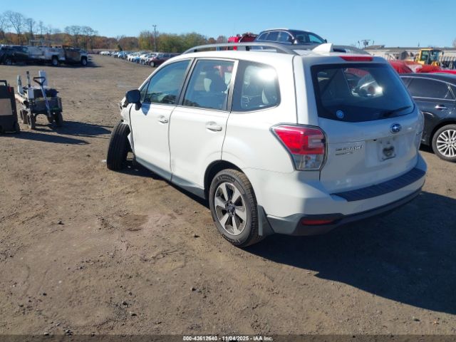 2018 SUBARU FORESTER JF2SJABC6JH607768 Photo 2
