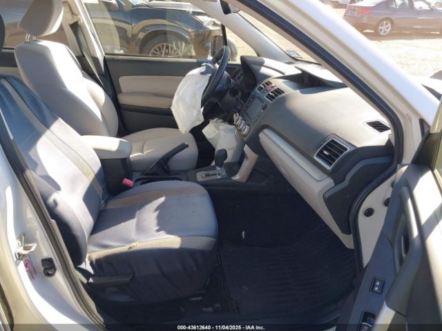 2018 SUBARU FORESTER JF2SJABC6JH607768 Photo 4