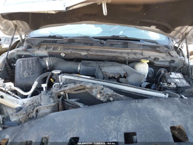 2017 RAM 1500 1C6RR6FG2HS791286 Photo 9