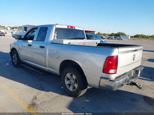 2017 RAM 1500 1C6RR6FG2HS791286 Photo 2