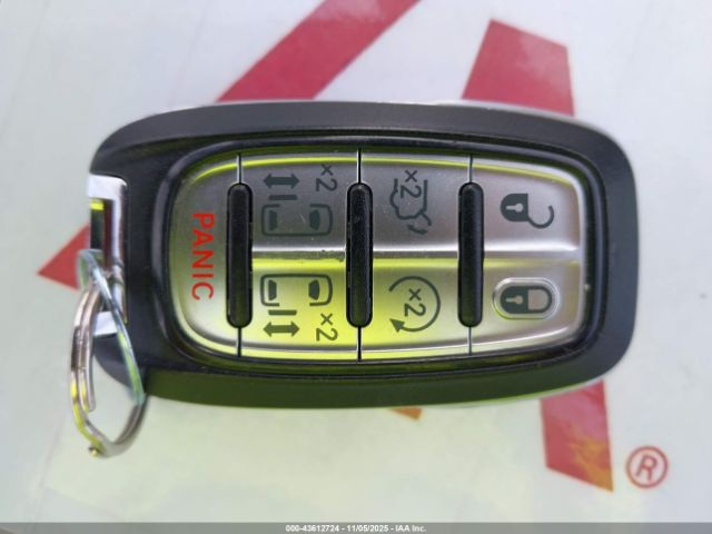 2017 CHRYSLER PACIFICA 2C4RC1BG9HR542083 Photo 10