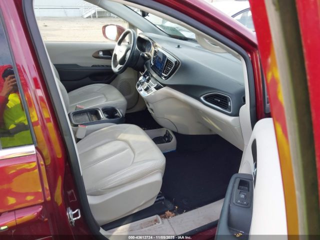 2017 CHRYSLER PACIFICA 2C4RC1BG9HR542083 Photo 4