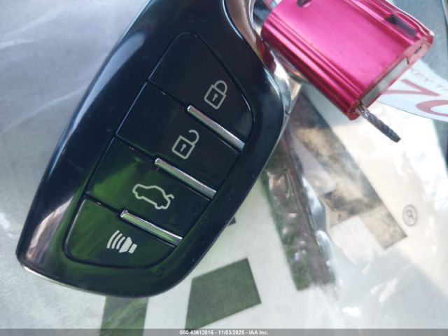 2017 FORD ESCAPE 1FMCU0J92HUC04815 Photo 10