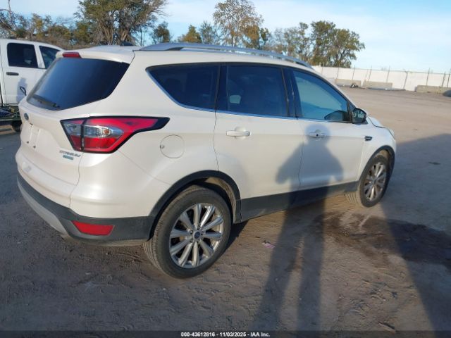 2017 FORD ESCAPE 1FMCU0J92HUC04815 Photo 3