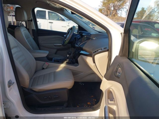 2017 FORD ESCAPE 1FMCU0J92HUC04815 Photo 4