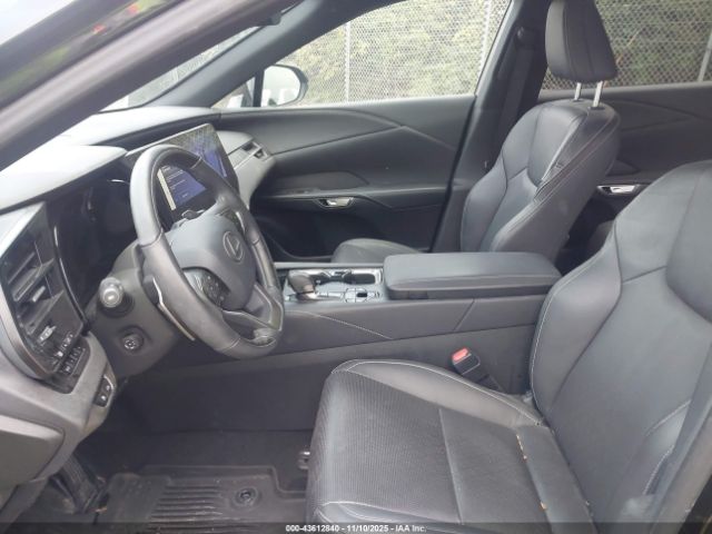 2023 LEXUS RX 350 2T2BAMCA6PC031704 Photo 4