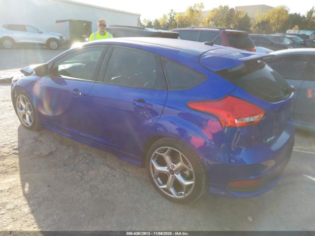 2015 FORD FOCUS ST 1FADP3L99FL255185 Photo 2