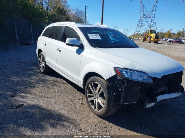 2015 AUDI Q7 WA1LGAFE5FD011623 Photo 0