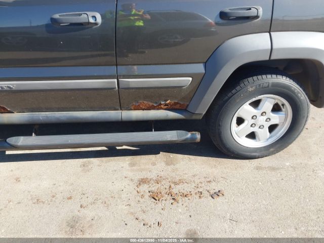 2006 JEEP LIBERTY 1J8GL48K86W288755 Photo 5