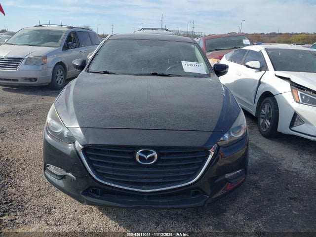 Aukcja sprzedaży 2017 Mazda Mazda3 4-door Sport, vin: 3MZBN1U77HM157523, numer aukcji: 43613041